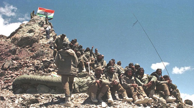 INDIA-WAR-PREPARATIONS-WITH-WEAPONS