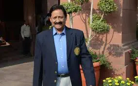 CHETAN-CHAUHAN-UNDER-VENTILATOR