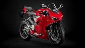 DUGATI-PANIGALE-V2-LAUNCH