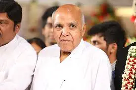 SUPREME-NOTICES-TO-RAMOJI-RAO