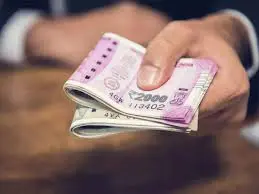 GOVERNMENT-MISSES-FINANCIAL-TARGETS