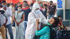 INDIA-CORONA-CASES-DECLINE-DEATHS-4000