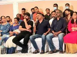PRAKASH-RAJ-PANEL-RESIGNS-TO-MAA-ASSOCIATION