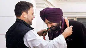 CENTER-WANTS-WEAK-CHIEFMINISTER-SAYS-NAVJOT-SIDDHU