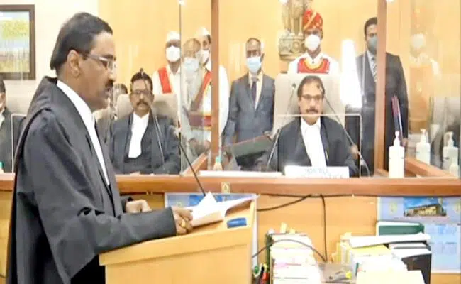 HIGHCOURT-JUDGES-TAKE-OATH-TODAY