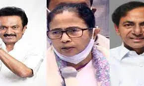 MAMATA-CALLS-KCR-STALIN-TO-FORM-ANTI-BJP-ALLIANCE
