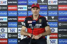 SRH-COACH-SIMON-RESIGNS-TO-HIS-POST