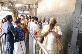 TTD-CANCELS-VIP-BREAKDARSHANS-ON-SATURDAY-AND-SUNDAY
